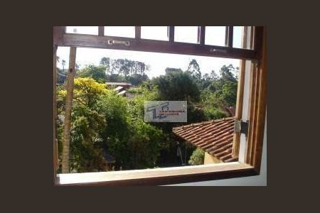 5_photo/94cf005f79.26dc6cb80f3e86b0-ATLAS-b3f237ec-dff9-46ed-8229-4eb65d3a8629.jpg de casa à venda com 3 quartos, 250m² em Nova Fazendinha, Carapicuíba