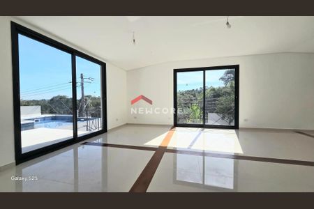 11_photo/94cf00610f.49e5f4e107e90c19-ATLAS-4293cd78-0e56-4db1-bce2-e709cffffbf6.jpg de casa de condomínio à venda com 3 quartos, 300m² em Chácara Moinho Velho, Carapicuíba