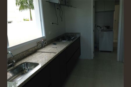 7_photo/94cf006177.fec2c1c63e598fcc-ATLAS-1e479896-3d4e-493e-a33f-1f513da9986c.jpg de casa à venda com 3 quartos, 204m² em Chácara das Candeias, Carapicuíba