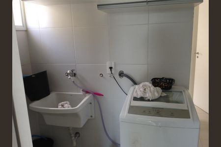 9_photo/94cf006177.fec2c1c63e598fcc-ATLAS-324d41cd-3019-49be-b83f-515dbc6faa50.jpg de casa à venda com 3 quartos, 204m² em Chácara das Candeias, Carapicuíba