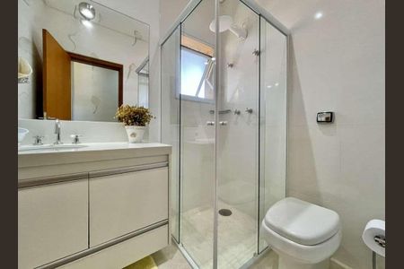 2_photo/94cf0061b1.588d4a7fb74764b6-ATLAS-be864d0c-6f9e-4df0-beb9-d340a93deeef.jpg de casa de condomínio à venda com 4 quartos, 453m² em Nova Fazendinha, Carapicuíba