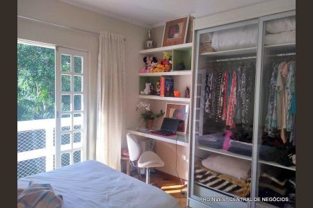 1_photo/94cf0061b7.35cb2562ae28c182-ATLAS-3fdffdae-595c-48fd-b375-2b359da50b9b.jpg de casa de condomínio à venda com 3 quartos, 290m² em Chácara Moinho Velho, Carapicuíba