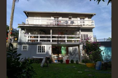 2_photo/94cf0061b7.35cb2562ae28c182-ATLAS-db3abaa6-d09a-45e0-85b6-91c316d4aece.jpg de casa de condomínio à venda com 3 quartos, 290m² em Chácara Moinho Velho, Carapicuíba