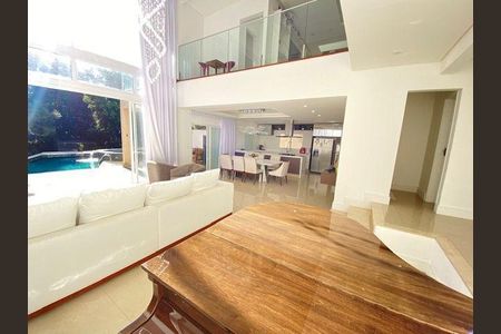 12_photo/94cf0061c3.7e2ea02b9085bf9d-ATLAS-f2e9e55e-5726-4a28-817c-8b35a4f60c3d.jpg de casa à venda com 4 quartos, 463m² em Chácara Moinho Velho, Carapicuíba