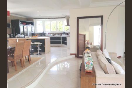 49_photo/94cf00625d.7e2ea02b9085bf9d-ATLAS-c449d02b-b91d-4b59-907f-fd7e9b93665d.jpg de casa de condomínio à venda com 4 quartos, 1000m² em Chácara Moinho Velho, Carapicuíba