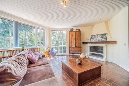 13_photo/94cf00634f.5b86ecbfc5c60960-ATLAS-1202bddb-8b9e-4e64-ae03-15398ddc25d8.jpg de casa de condomínio à venda com 5 quartos, 540m² em Recanto Impla, Carapicuíba