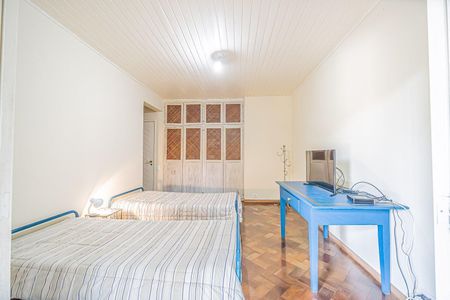 26_photo/94cf00634f.5b86ecbfc5c60960-ATLAS-84aa5812-7253-4cee-8db3-c7d89dca4adf.jpg de casa de condomínio à venda com 5 quartos, 540m² em Recanto Impla, Carapicuíba