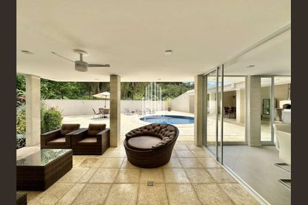 12_photo/94cf006461.df2406aa61ba3211-ATLAS-2efc1787-e5f0-42bf-94d1-ccd0d32604f6.jpg de casa à venda com 3 quartos, 574m² em Recanto Impla, Carapicuíba