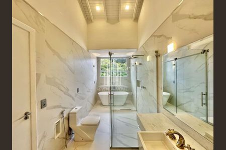 2_photo/94cf006461.df2406aa61ba3211-ATLAS-a17657b7-df1d-4a57-8ff4-9e5bc4b329d4.jpg de casa à venda com 3 quartos, 574m² em Recanto Impla, Carapicuíba