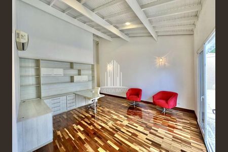 6_photo/94cf006461.df2406aa61ba3211-ATLAS-bc392942-2721-4431-926b-3cc9f1994c95.jpg de casa à venda com 3 quartos, 574m² em Recanto Impla, Carapicuíba