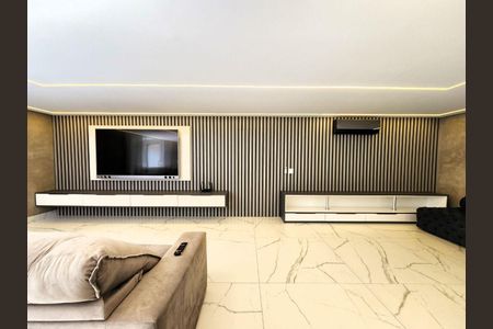 10_photo/94cf00646f.f861ecc718bdcbd7-ATLAS-a5e40cf2-b283-4e75-9f1a-58a958695757.jpg de casa de condomínio à venda com 3 quartos, 300m² em Recanto Impla, Carapicuíba