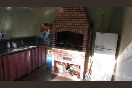 21_photo/94cf006471.28f6ec5d72603be5-ATLAS-5257ec75-36a5-427d-b350-0e7d3d0dd293.jpg de casa de condomínio à venda com 3 quartos, 400m² em Chácara das Candeias, Carapicuíba