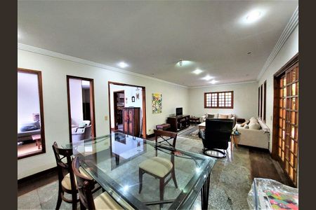 46_photo/94cf006471.28f6ec5d72603be5-ATLAS-a37d285f-840d-4d17-bb4c-ea33669edee6.jpg de casa de condomínio à venda com 3 quartos, 400m² em Chácara das Candeias, Carapicuíba