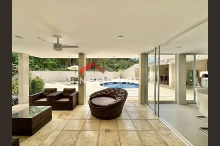 21_photo/94cf00649d.93b8fa184532727f-ATLAS-003597e4-c574-42ae-a3a7-778bc4a178fa.jpg de casa de condomínio à venda com 3 quartos, 574m² em Recanto Impla, Carapicuíba