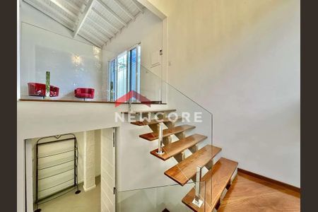 42_photo/94cf00649d.93b8fa184532727f-ATLAS-48ffd54a-708e-44e4-ac55-6edc48428e8a.jpg de casa de condomínio à venda com 3 quartos, 574m² em Recanto Impla, Carapicuíba