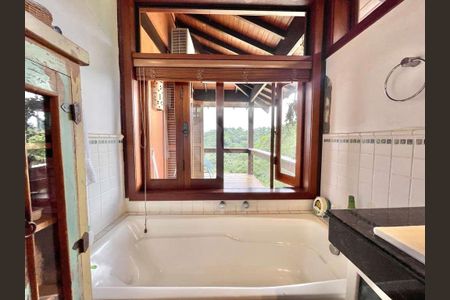 35_photo/94cf0064c7.8ca146e4695ff152-ATLAS-562cd6c9-bccd-464d-97e7-47e7dfa7f81c.jpg de casa de condomínio à venda com 3 quartos, 282m² em Recanto Impla, Carapicuíba