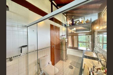 34_photo/94cf0064c7.8ca146e4695ff152-ATLAS-d0aa37f2-e2eb-4c45-9b48-720d839d7f2a.jpg de casa de condomínio à venda com 3 quartos, 282m² em Recanto Impla, Carapicuíba