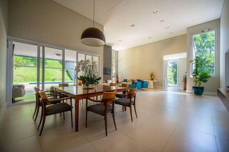 9_photo/94cf0064f9.b60f5a7682bed42c-ATLAS-50a9b55d-cb54-43a3-b441-8bdee5128fd4.jpg de casa de condomínio à venda com 4 quartos, 640m² em Recanto Impla, Carapicuíba