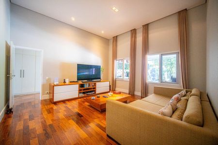 30_photo/94cf0064f9.b60f5a7682bed42c-ATLAS-fd42fd6b-d30c-4491-a970-8f910bd61a5e.jpg de casa de condomínio à venda com 4 quartos, 640m² em Recanto Impla, Carapicuíba