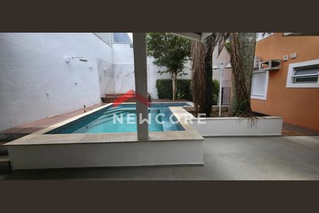 6_photo/94cf006507.93b8fa184532727f-ATLAS-a110fdb2-8c7e-44bb-8221-f20eda92d69c.jpg de casa à venda com 3 quartos, 250m² em Chácara das Paineiras, Carapicuíba