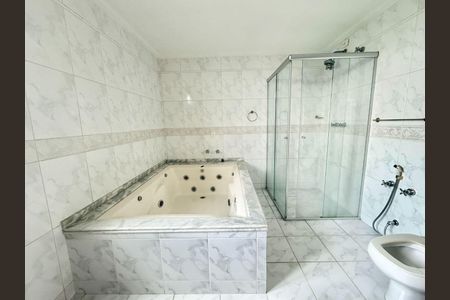 59_photo/94cf0067bd.98319c766f537efd-ATLAS-0252d89a-b4ef-418d-9717-4d65c33a83c6.jpg de casa para alugar com 4 quartos, 391m² em Pousada dos Bandeirantes, Carapicuíba