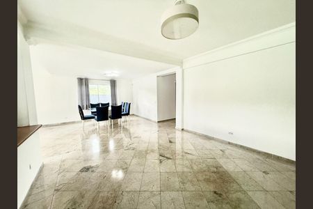 7_photo/94cf0067bd.98319c766f537efd-ATLAS-494f3934-b9bd-47f8-b925-4a4cb49a53da.jpg de casa para alugar com 4 quartos, 391m² em Pousada dos Bandeirantes, Carapicuíba