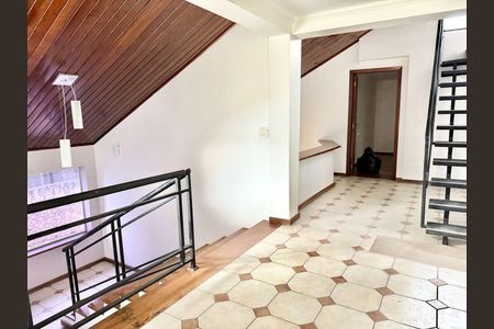 51_photo/94cf0067bd.98319c766f537efd-ATLAS-6a2cb558-4f29-4269-a820-70a706c35b0b.jpg de casa para alugar com 4 quartos, 391m² em Pousada dos Bandeirantes, Carapicuíba