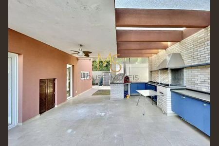 7_photo/94cf0067d3.93b8fa184532727f-ATLAS-24eef9c3-764a-4ef3-afa5-78b5d0ed6a86.jpg de casa de condomínio à venda com 4 quartos, 493m² em Pousada dos Bandeirantes, Carapicuíba