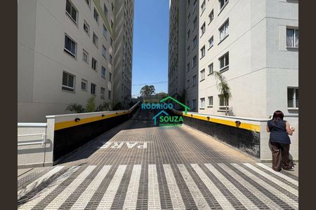 47_photo/94cf00685b.59c15ffbb85e7d93-ATLAS-d058bbf1-5a38-47b9-9281-8e909b506400.jpg de apartamento para alugar com 1 quarto, 28m² em Jardim Ana Estela, Carapicuíba