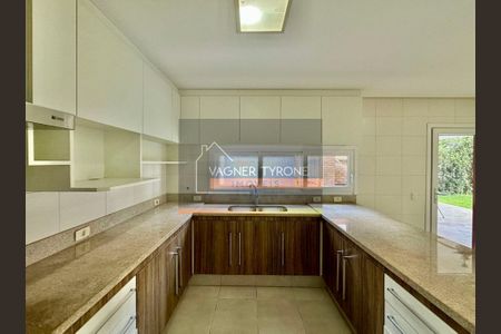 15_photo/94cf006879.ceff8192393c33de-ATLAS-5f69b5fa-d9fc-427e-a122-de52015da51c.jpg de casa para alugar com 4 quartos, 493m² em Pousada dos Bandeirantes, Carapicuíba