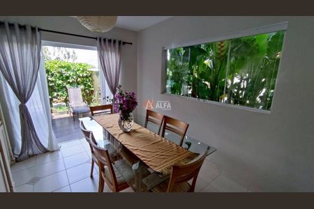 7_photo/94cf006969.ead0744c2329e0c8-ATLAS-2b7d53de-714d-4e95-b47a-cabe3cdb5b9e.jpg de casa para alugar com 4 quartos, 231m² em Chácara das Paineiras, Carapicuíba