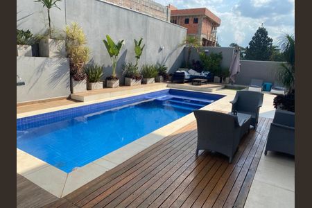 11_photo/94cf006e41.9f73e101bd22bb98-ATLAS-9d1fc459-5186-49e6-bfe3-1669ce41a179.jpg de casa para alugar com 3 quartos, 360m² em Vilarejo, Carapicuíba