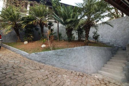 39_photo/94cf006ed1.f14d7a494a64fc38-ATLAS-923a8c48-a11a-4713-841f-b8b0da12b913.jpg de casa à venda com 2 quartos, 230m² em Vilarejo, Carapicuíba