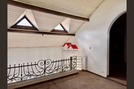 15_photo/94cf006f3d.2f15d505e37c7ac5-ATLAS-02fe0e1f-da6d-4440-adba-7176ef68fa84.jpg de casa à venda com 7 quartos, 1010m² em Vilarejo, Carapicuíba
