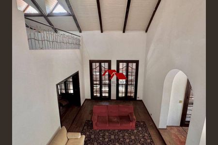 11_photo/94cf006f3d.2f15d505e37c7ac5-ATLAS-629052ad-cd60-4f0a-bce9-3b150dd70f8b.jpg de casa à venda com 7 quartos, 1010m² em Vilarejo, Carapicuíba