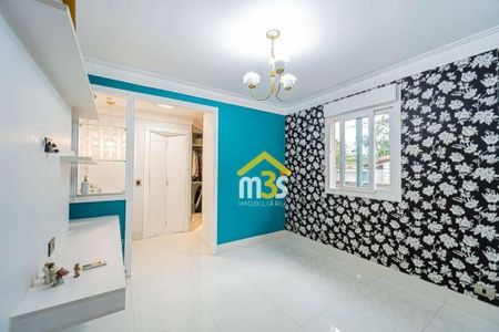 9_photo/94cf006f63.2832257cbb3df2c4-ATLAS-1ed5bbd5-9226-449f-8a3b-4b8a4ab892f8.jpg de casa à venda com 5 quartos, 700m² em Vila Diva, Carapicuíba