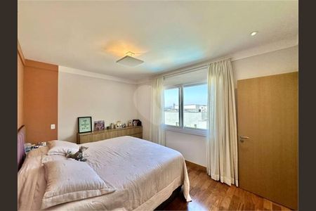 53_photo/94cf006fb5.a092227452ef5b5b-ATLAS-212d59f0-0c75-47ef-951f-ae94fba2741e.jpg de casa para alugar com 4 quartos, 345m² em Chácara dos Lagos, Carapicuíba
