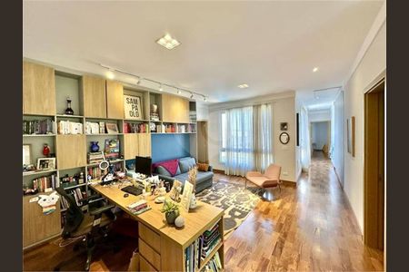 57_photo/94cf006fb5.a092227452ef5b5b-ATLAS-3288eb5e-d8da-41ba-8d21-c41d344bcf8e.jpg de casa para alugar com 4 quartos, 345m² em Chácara dos Lagos, Carapicuíba