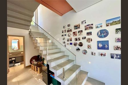 61_photo/94cf006fb5.a092227452ef5b5b-ATLAS-a9d8d982-ce80-42fe-864f-7bfafa0fb8e9.jpg de casa para alugar com 4 quartos, 345m² em Chácara dos Lagos, Carapicuíba