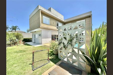 63_photo/94cf006fb5.a092227452ef5b5b-ATLAS-c4f83398-28dd-4623-9bb8-aa5961ee6845.jpg de casa para alugar com 4 quartos, 345m² em Chácara dos Lagos, Carapicuíba