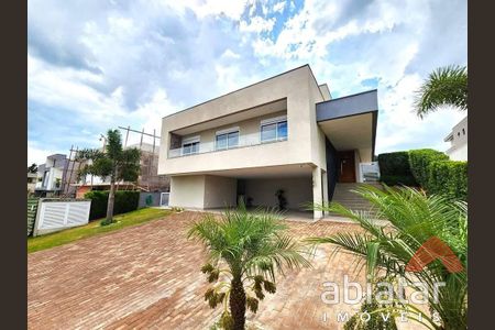 7_photo/94cf006fc3.e3d685d770d7ec2c-ATLAS-4973c2a6-4d66-4bc5-8b84-ee1d949a4827.jpg de casa de condomínio à venda com 3 quartos, 303m² em Chácara dos Lagos, Carapicuíba