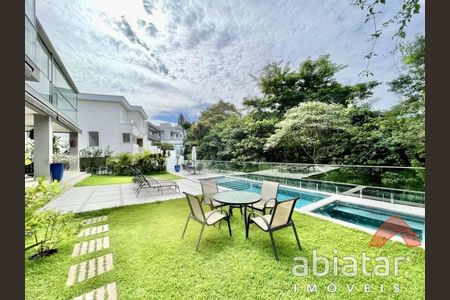 5_photo/94cf007071.54aece7605d3c183-ATLAS-13d0298f-e030-43bd-a48a-5fc933a4d42e.jpg de casa de condomínio à venda com 4 quartos, 513m² em Chácara dos Lagos, Carapicuíba