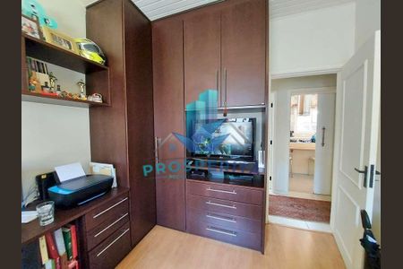 4_photo/94cf007373.4b31ccbd07ec468b-ATLAS-2e3f47a1-5b86-4ada-8b0c-7a03e6b01224.jpg de casa de condomínio à venda com 5 quartos, 322m² em Vilarejo, Carapicuíba