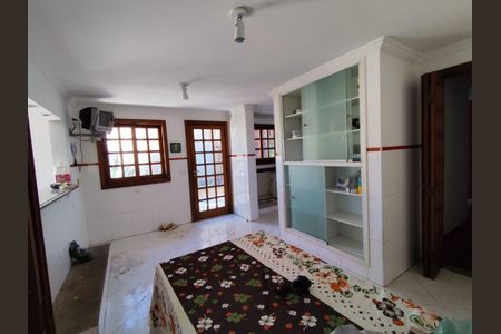 13_photo/94cf0073ad.60978ffcad3ca4e7-ATLAS-732e67d4-a77d-418b-9d54-5f6e6ac06dcc.jpg de casa à venda com 4 quartos, 223m² em Vilarejo, Carapicuíba