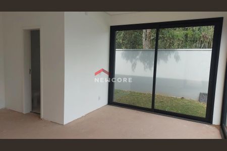 2_photo/94cf0074b1.58506769bdfd2446-ATLAS-1a2e29bd-aeff-4abc-90d3-a419c0bd9363.jpg de casa de condomínio à venda com 3 quartos, 207m² em Chácara dos Lagos, Carapicuíba