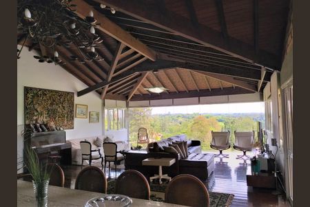 2_photo/94cf0074c5.4f48e483d4bcdc3b-ATLAS-0a7cfe3e-8fa6-4b97-803d-9050bfb2b797.jpg de casa de condomínio à venda com 4 quartos, 800m² em Chácara dos Lagos, Carapicuíba