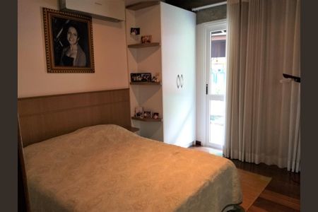 11_photo/94cf0074c5.4f48e483d4bcdc3b-ATLAS-14eddc71-aac3-44cd-8523-379e5dca327d.jpg de casa de condomínio à venda com 4 quartos, 800m² em Chácara dos Lagos, Carapicuíba