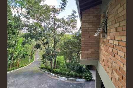 12_photo/94cf0074c5.4f48e483d4bcdc3b-ATLAS-4114989c-6241-4cf6-b4e2-75e6a4386562.jpg de casa de condomínio à venda com 4 quartos, 800m² em Chácara dos Lagos, Carapicuíba