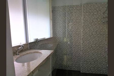 5_photo/94cf0074c5.4f48e483d4bcdc3b-ATLAS-6c3f21b4-459e-46eb-b4c2-87dddf70b379.jpg de casa de condomínio à venda com 4 quartos, 800m² em Chácara dos Lagos, Carapicuíba