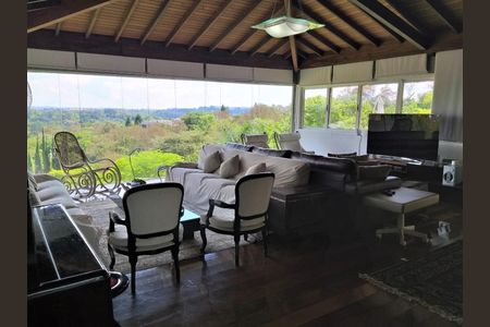 4_photo/94cf0074c5.4f48e483d4bcdc3b-ATLAS-ab6732a9-a5fd-4d77-aeaf-fb9aa09b46e5.jpg de casa de condomínio à venda com 4 quartos, 800m² em Chácara dos Lagos, Carapicuíba